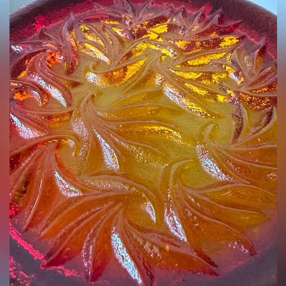 L.E. Smith Sand Scroll #6500 Amberina Glass 10” Ashtray Dish Catchall - Picture 8 of 11